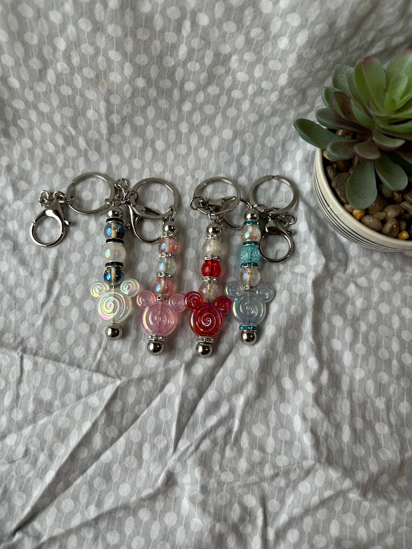 Swirl Mouse Bar Keychain