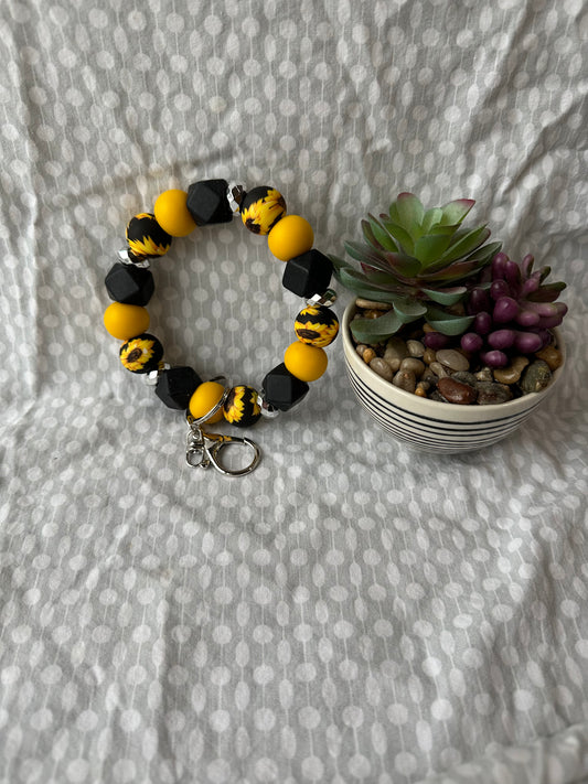 Sunflower Wristlet with Chunky Spacers